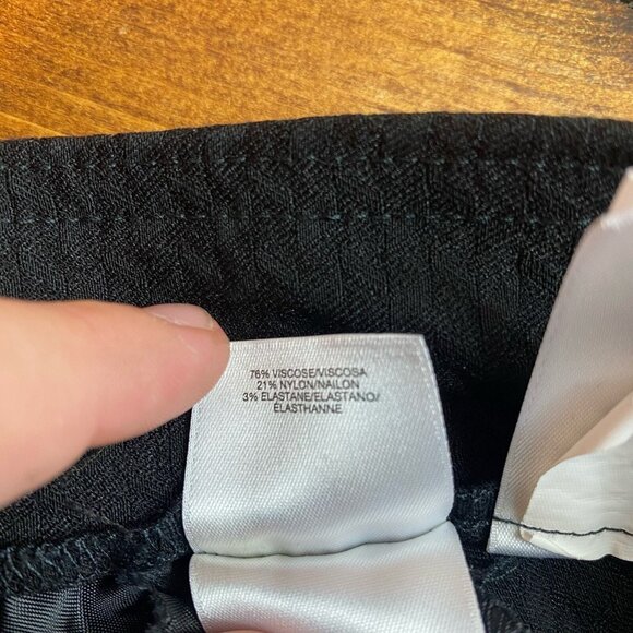 Anne Klein dress pants women’s size 8 textured black flat front chino - Picture 4 of 10